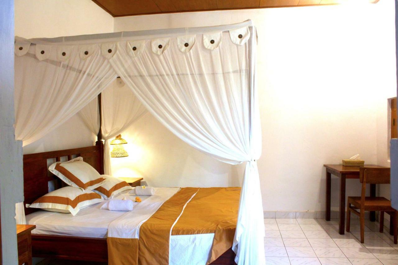 Lovina Palace Dış mekan fotoğraf
