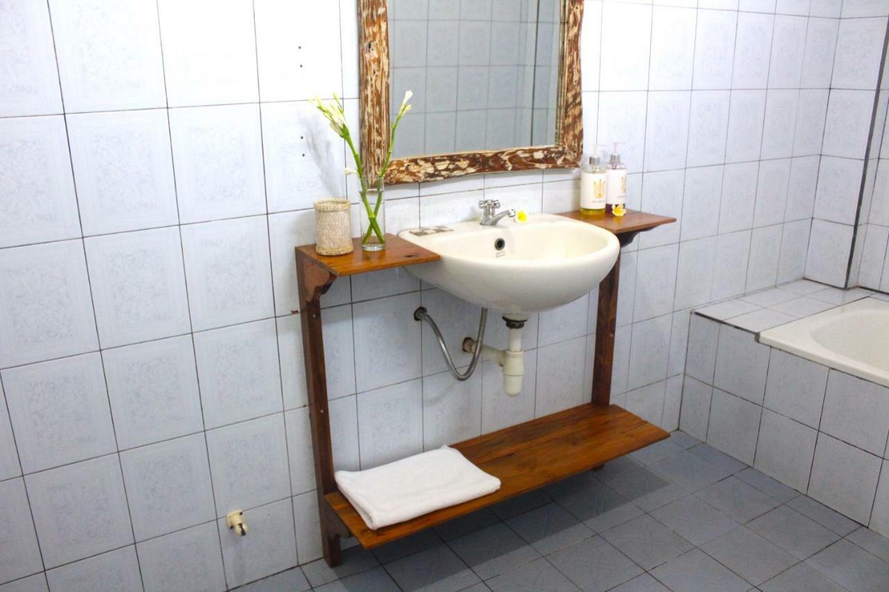 Lovina Palace Dış mekan fotoğraf